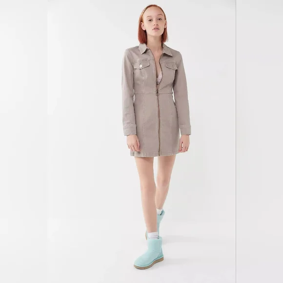 Urban Outfitters -  June Zip-Front Mini Dress Size 6 - Picture 2 of 16